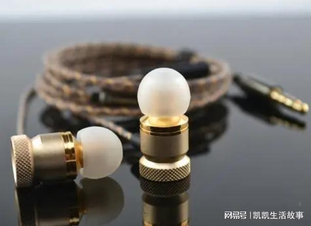 动听细腻解析层次分明的有线耳机Long8国际平台登录入口声音(图2)
