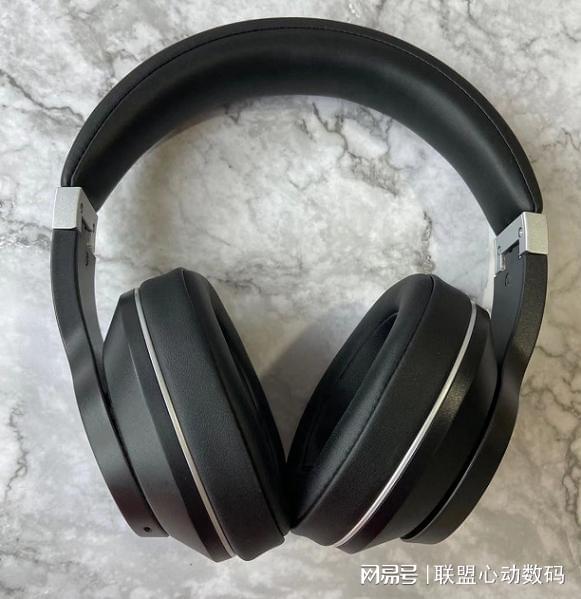 戴降噪耳机4款家居聆听的伴侣Long8国际平台登录入口头